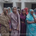 नया गांव और उसके आसपास के इलाकों में बेची जा रही अवैध देसी कच्ची शराब के खिलाफ महिलाओं ने खोला मोर्चा