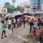 बाढ़ पीड़ितों की करुण पुकार: बाल पीड़ित सबसे अधिक संकट में, जिला प्रशासन से तत्काल मदद की मांग, नाही टेंट की व्यवस्था न ही किसी तरह की मूलभूत सुविधा