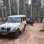 राज्य के पर्यटन स्थलों में से एक, शांतिनिकेतन के सोनाझुरी खोवाई शिल्पी हाट में