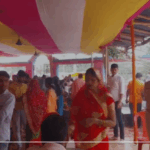 श्रावण मास की अंतिम सोमवारी के अवसर पर बाबा योगेश्वर नाथ धाम मंदिर परिसर में भजन