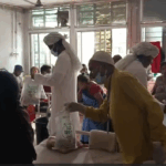 ख्वाजा गरीब नवाज़ फाउंडेशन ने स्थापना दिवस और ईद मिलादुन्नबी पर मरीजों के बीच फल वितरित किए