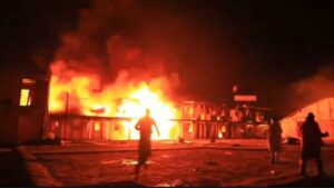 काबुल में पाकिस्तान के एयर स्ट्राइक में नशा मुक्ति अस्पताल बर्बाद, 400 लोगों की मौत !