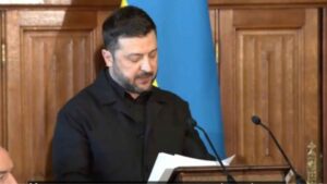 ड्रोन तकनीक से वैश्विक सुरक्षा में योगदान दे सकता है यूक्रेन: ज़ेलेंस्की !