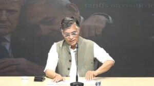 गैस आपूर्ति और ऊर्जा नीति को लेकर पवन खेड़ा का केंद्र सरकार पर हमला !