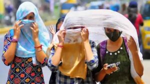 भारत में बदला मौसम का मिजाज: कहीं बारिश तो कहीं बढ़ती गर्मी, अलर्ट जारी !