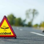 शीर्षक: बोकारो में दर्दनाक सड़क हादसा: ट्रक की टक्कर से मां की मौत, बेटी घायल !