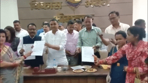 भीमताल में विकास कार्यों की समीक्षा बैठक, कैबिनेट मंत्री राम सिंह कैड़ा ने दिए तेज़ी से काम करने के निर्देश