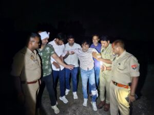 सर्राफा लूट कांड का खुलासा: मुठभेड़ के बाद दो आरोपी गिरफ्तार, जेवर व नकदी बरामद
