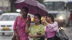 मानसून हुआ सक्रिय, कई राज्यों में भारी बारिश और तेज हवाओं का अलर्ट !