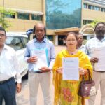 गंदे पानी की समस्या पर करनडीह के ग्रामीणों का फूटा गुस्सा, 15 दिन में कार्रवाई नहीं हुई तो सड़क जाम आंदोलन की चेतावनी