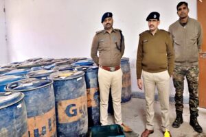 मोतिहारी पुलिस की बड़ी कार्रवाई, 100 लीटर चोरी के डीजल के साथ एक तस्कर गिरफ्तार