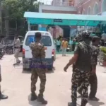 पुलिस के सामने पिस्तौल लहराने वाला युवक निकला मानसिक रूप से अस्वस्थ, वीडियो वायरल