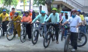 विश्व साइकिल दिवस पर 110 बेटियों की साइकिल रैली, फिटनेस और हरियाली का दिया संदेश