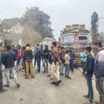 नौबतपुर में ट्रक और बाइक की टक्कर, बाइक सवार गंभीर रूप से घायल