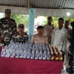 नेपाल सीमा पर शराब तस्करी का भंडाफोड़, 5 तस्कर गिरफ्तार !