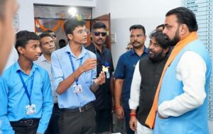 नौबतपुर के राजकीय त्रिभुवन स्कूल के मॉडल स्कूल बनने पर सम्मान समारोह आयोजित