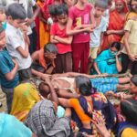 खेत बना काल: ठनका गिरने से किसान और दो मवेशियों की मौत, गांव में पसरा मातम