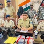 रामगढ़ ज्वेलरी शॉप डकैती कांड का खुलासा, मास्टरमाइंड गिरफ्तार; लूटे गए जेवरात बरामद