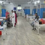 बरसात के मौसम में बढ़े मरीज, बगहा अनुमंडलीय अस्पताल ने लोगों से सतर्क रहने की अपील