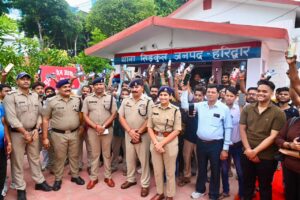 हरिद्वार पुलिस ने लौटाई 200 से अधिक लोगों की मुस्कान, ₹46 लाख से ज्यादा के खोए मोबाइल बरामद