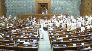 संसद के मानसून सत्र में सत्ता-विपक्ष आमने-सामने, विभिन्न मुद्दों पर तीखी बहस और हंगामा !