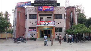 शिकारपुर पुलिस की कार्रवाई, तीन युवतियां बरामद