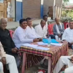 सारण शिक्षक निर्वाचन: पूर्व विधायक राजेंद्र राम ने किया बूथों का दौरा, जयराम यादव के समर्थन में मांगे वोट