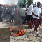 हरपुरवा कुट्टी के पास बाढ़ का पानी देखने गए दो किशोर डूबे, एक लापता