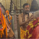 नामांकन से पहले मंदिर पहुंचे JDU प्रत्याशी नीरज कुमार, अनंत सिंह के विरोध पर बोले- भाषा की मर्यादा सीखें