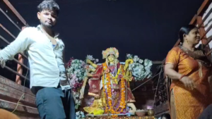 गोंडा में 206 दुर्गा प्रतिमाओं का विसर्जन संपन्न, बंगाली समाज की 7 प्रतिमाएं आज होंगी विसर्जित
