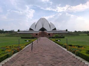 धनबाद: वॉच एन वार्ड में लोटस टेंपल की थीम पर सजेगा दुर्गा पूजा पंडाल, 13 लाख रुपये होंगे खर्च