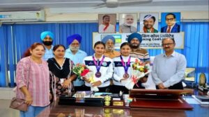 धनबाद की जुड़वा बहनों का कमाल! 🥉 WAKO वर्ल्ड कप में कांस्य जीतने पर BCCL ने किया सम्मानित