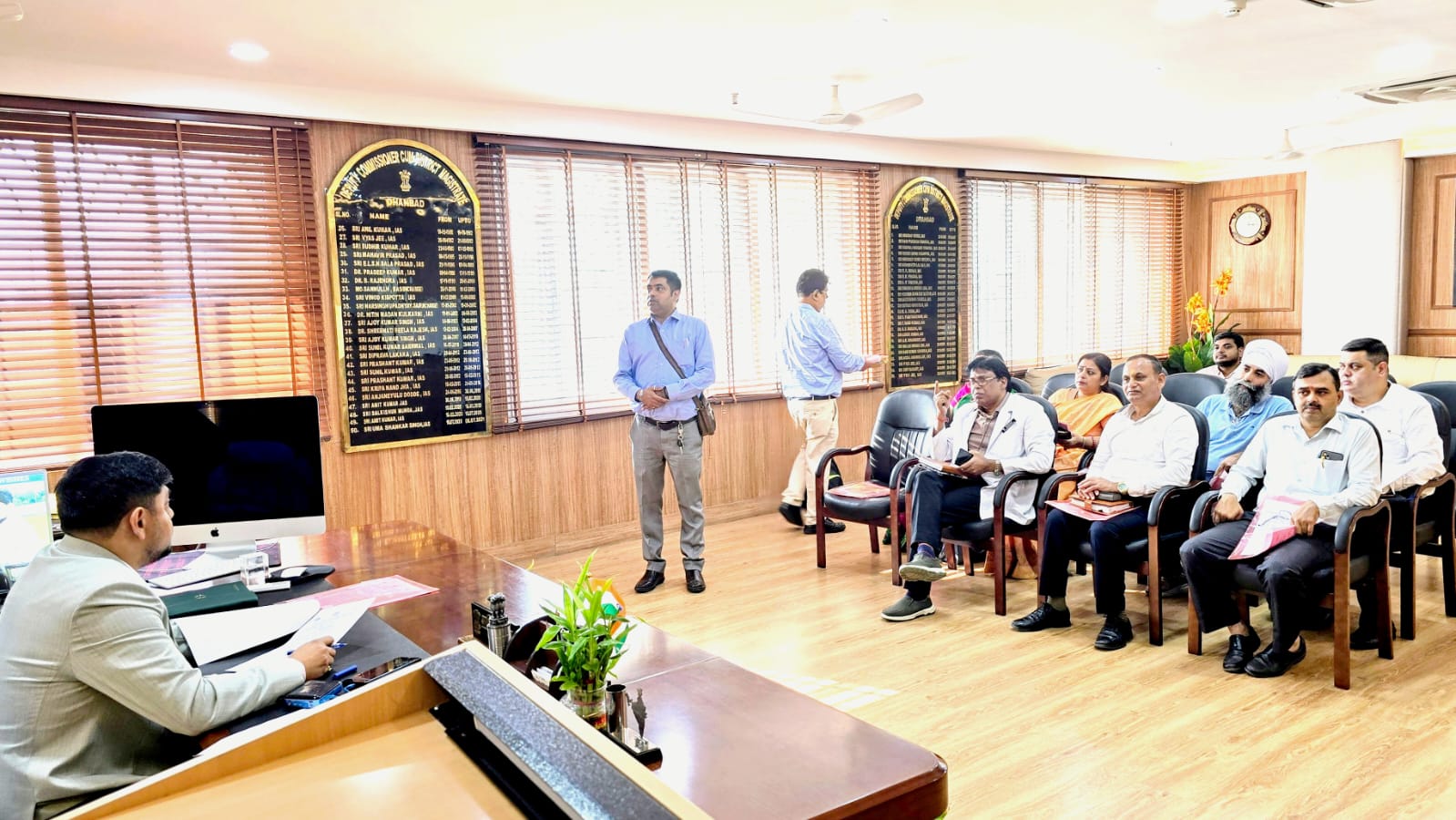 धनबाद में 4 अल्ट्रासाउंड सेंटरों के आवेदन रद्द, 20 नवंबर तक अल्टीमेटम